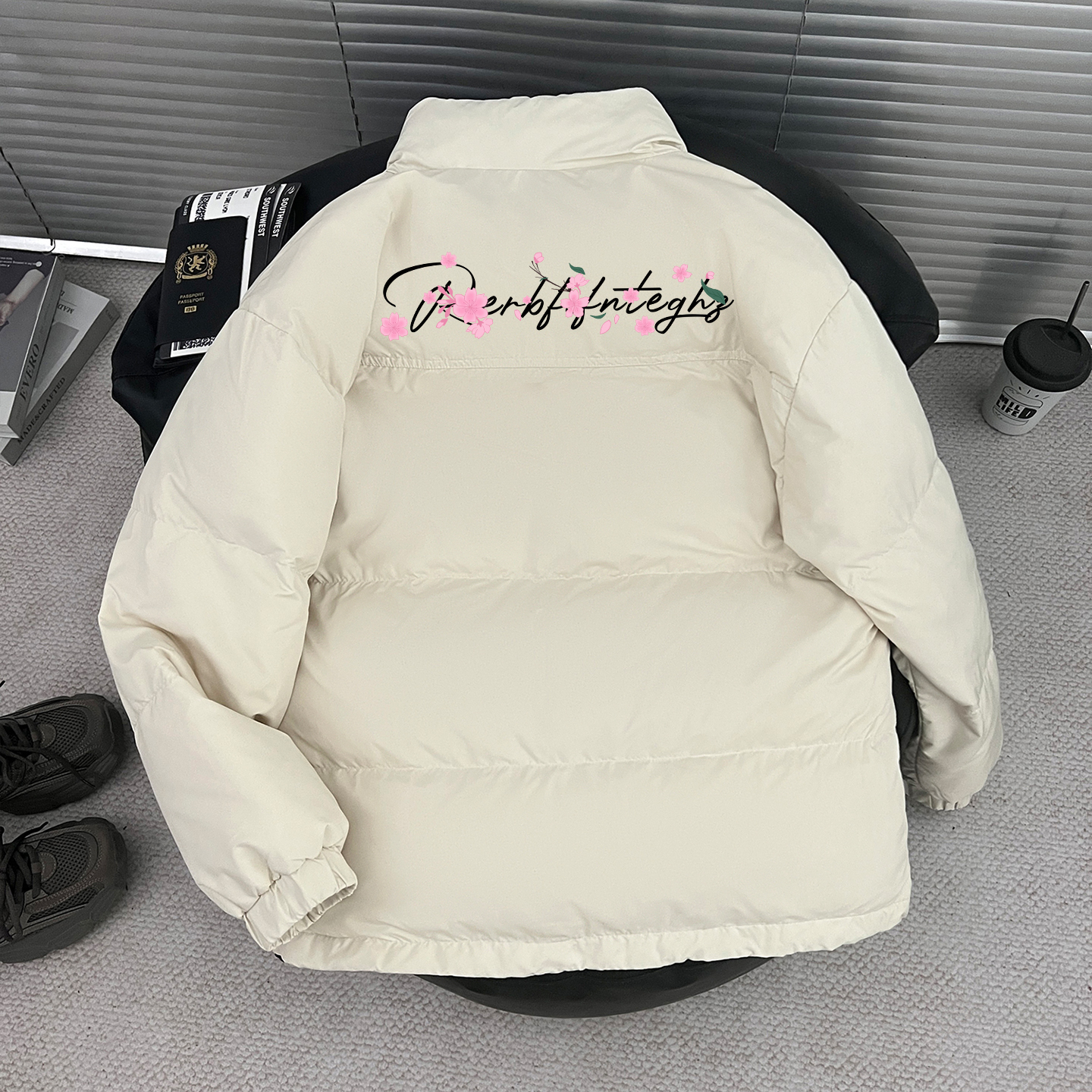 潮流简约立领90白鸭绒羽绒服