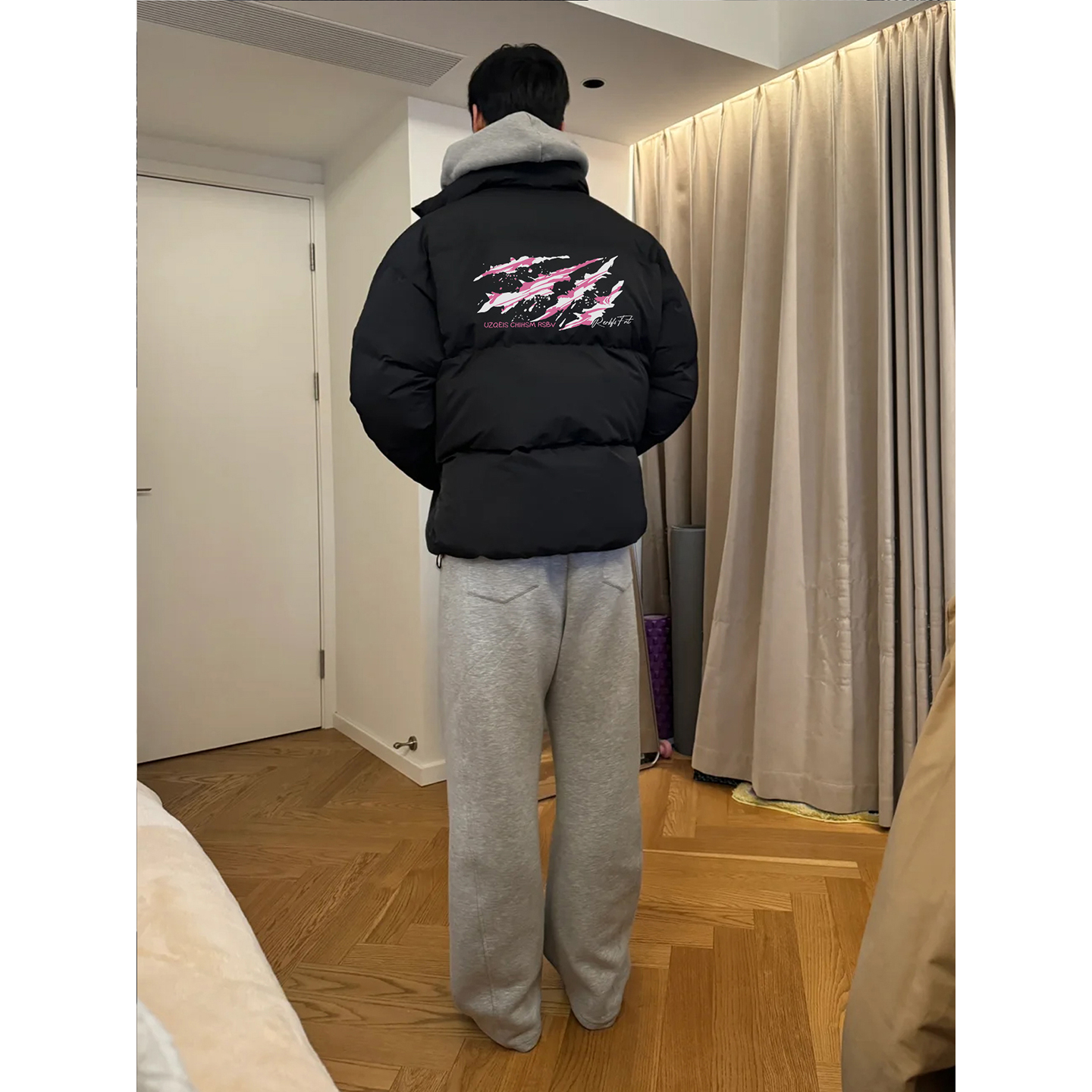 潮牌印花羽绒服男生冬季宽松oversize白鸭绒加厚保暖外套黑色