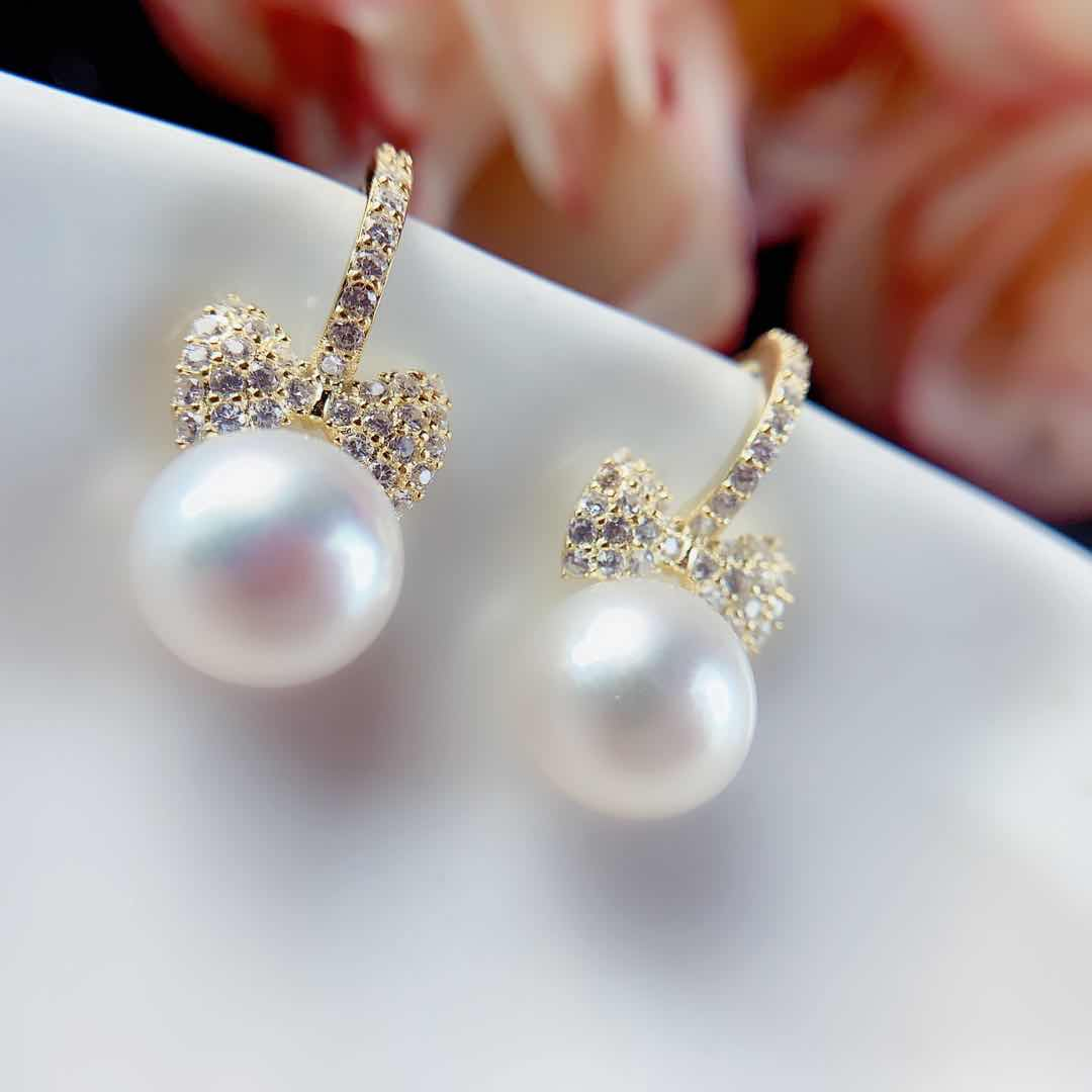 【来了就好】【Z1464】超美蝴蝶结满钻奢华珍珠耳钉