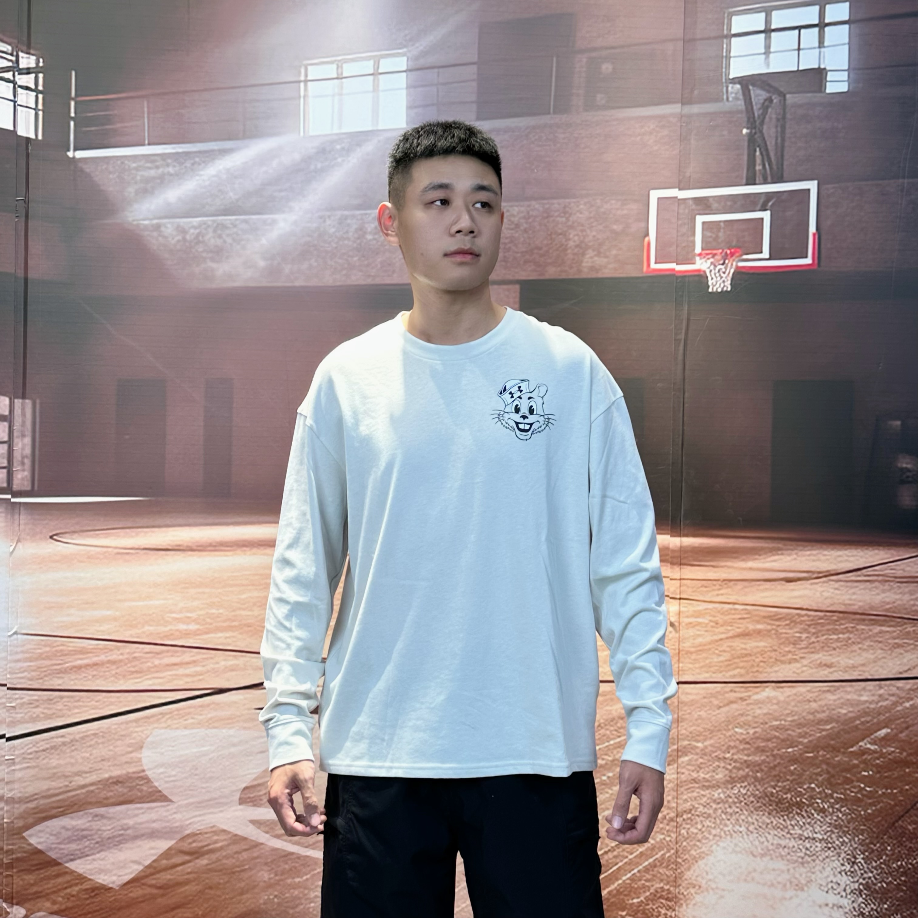 安德玛长袖男士圆领T恤训练