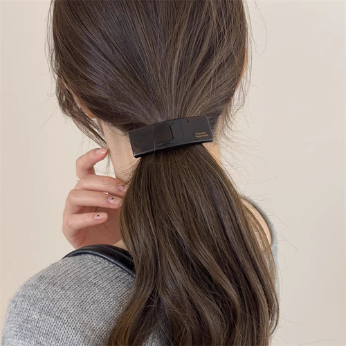 法式优雅亚克力边夹方块发