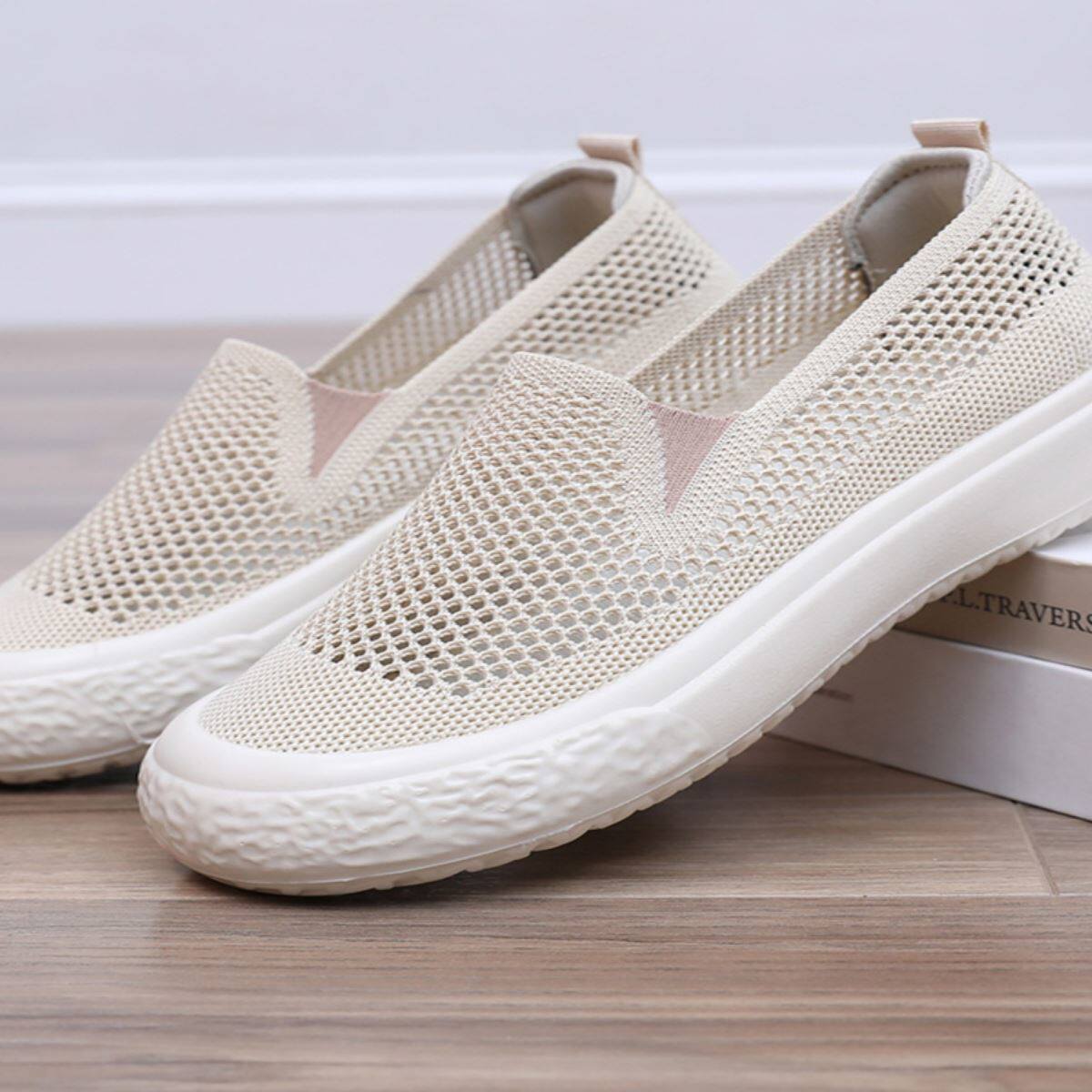 夏季新款老北京布鞋女镂空透气懒人网鞋女防滑厚底舒适休闲妈妈鞋