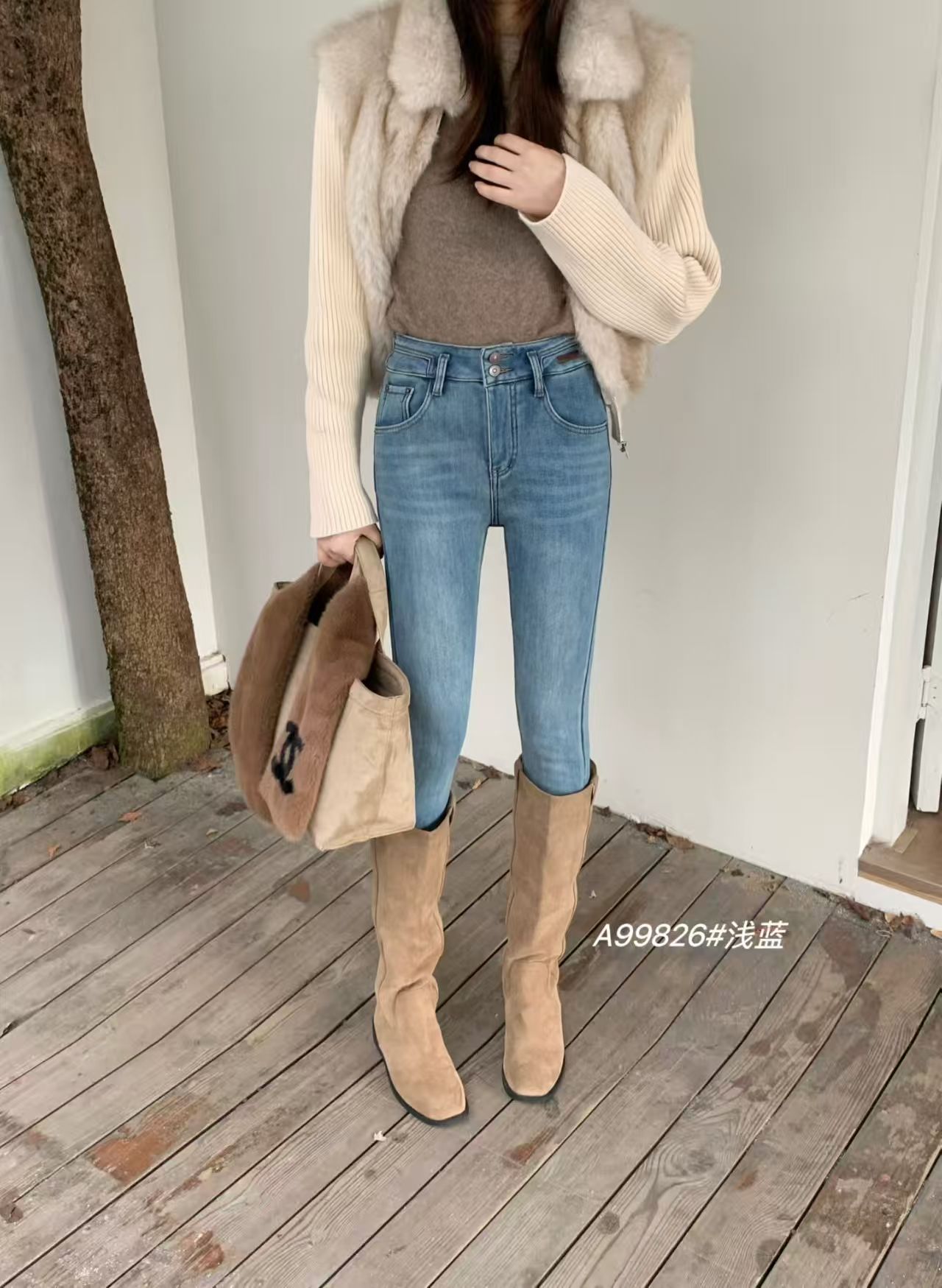 浅蓝色高腰显瘦双排扣弹力小脚牛仔裤女2025秋季新款植绒铅笔靴裤