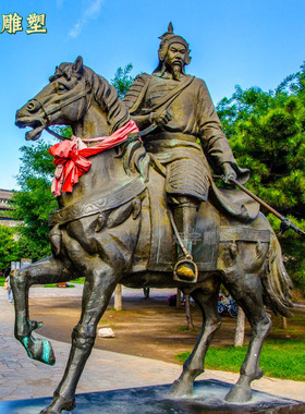 古代将军岳飞铸铜雕像定制骑马人物玻璃钢仿铜雕塑公园铜马摆件