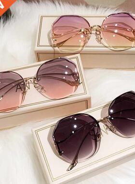2022 Fashion Tea Gradient Sunglasses Women Brand Design Vint