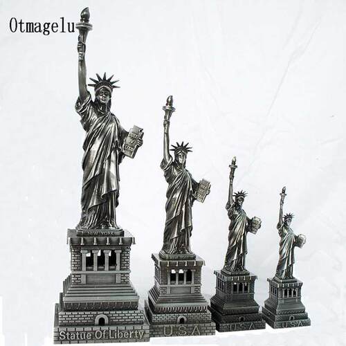 Souvenirs USA Statue of Liberty etal Decoration Ornaents