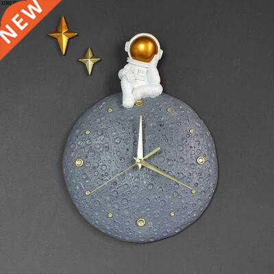 Modern Light Luxury stronut Wll Clock Personlity Dining