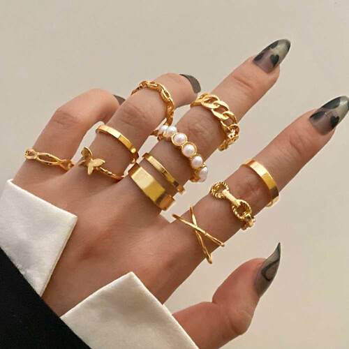 IPARAM Bohemian Geometric Hollw Out Wide Ring Set Women's Vi