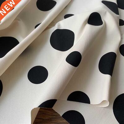 Black and White Polka Dot Classic Water Jade Tablecloth