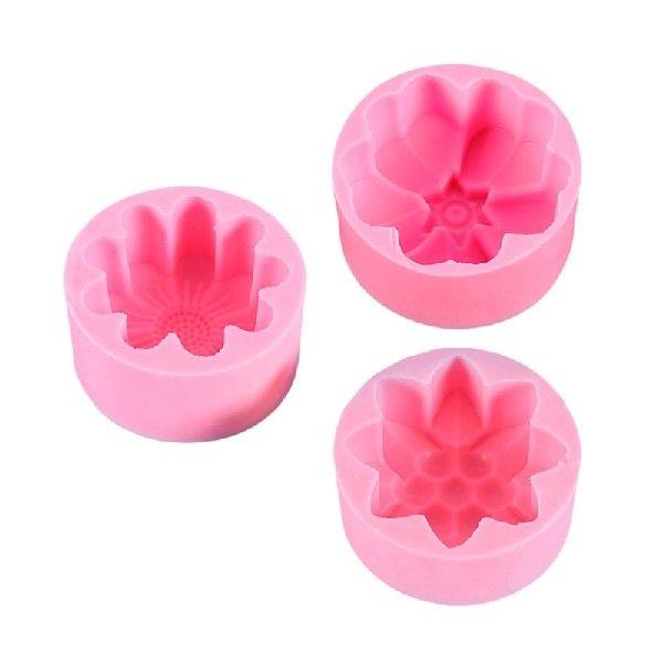 Set of 3 Flower Shaped Silicone Mooncake Moulds Candle