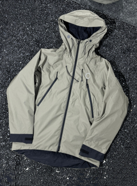 日单山之道Yamatomichi Alpha户外防风防水加绒夹克冲锋衣外套男