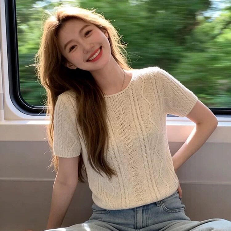 小个子白色麻花针织衫正肩短袖t恤女夏季设计感修身短款冰丝上衣