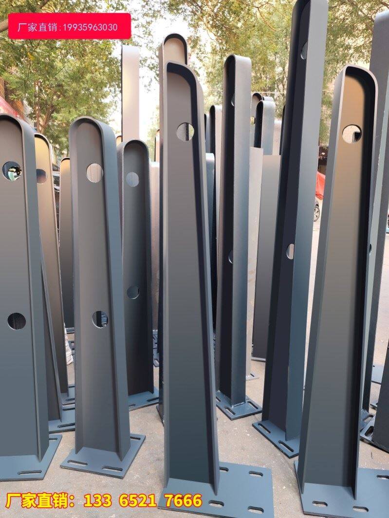 不锈钢牛腿 挑梁办公室门头挡雨棚爪件钢结构雨棚玻璃雨棚钢梁支