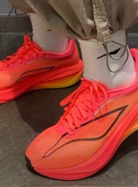 飞电5C冬季碳板超软爆米花超轻跑步鞋减震防滑专业学生透气运动鞋