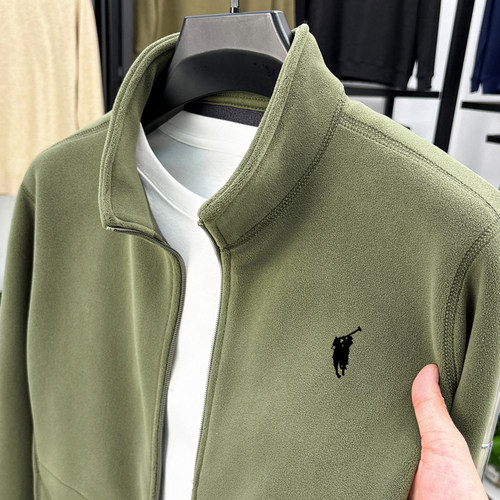 高级质感小马标刺绣外套