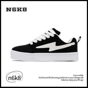 N6K8ins网红闪电面包鞋板鞋男鞋黑色休闲百搭运动鞋男款滑板