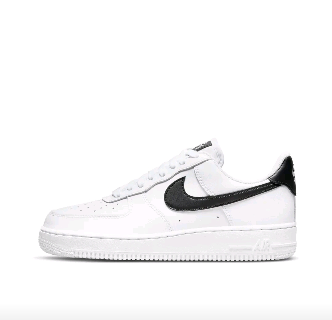 耐克女鞋Air Force 1白黑AF1空军一号复古板鞋DD8959-103博隆