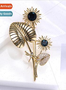 New simple high-grade crystal sunflower brooch copper-plated