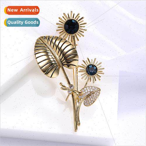 New simple high-grade crystal sunflower brooch copper-plated