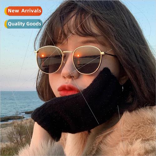 Fashion men women round frame sunglasses u Jenna retro nd su