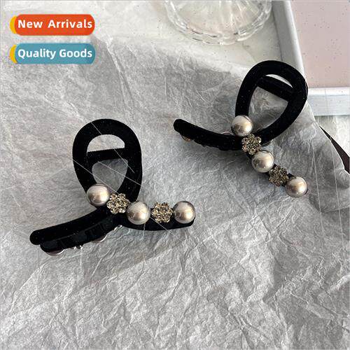 French velvet pearl diamond grab clip hair clip black simple