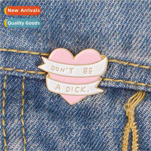 2018 New Pink Heart Brooch Cloth Bag Denim Jacket Micro Badg