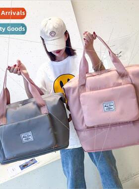 Large-capacy folding travel handheld shoulder duffel bag mat