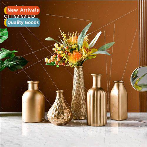 Modern minimalist home living room entrance gold glass vase