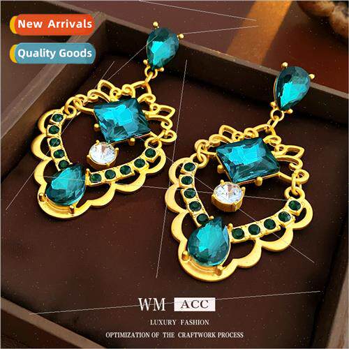 Earrings silver pin wh diamond hollow green drop earrings Fr
