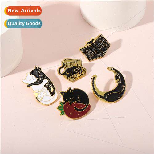 Europe new creative ensemble cat alloy brooch collar accesso