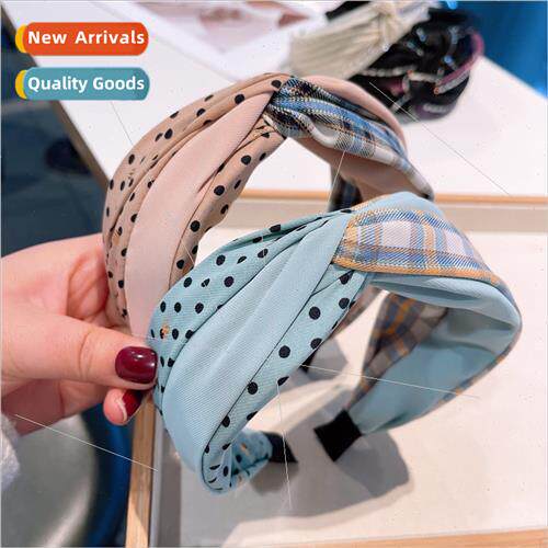 Korea early spring new retro ins cream small polka dot splic