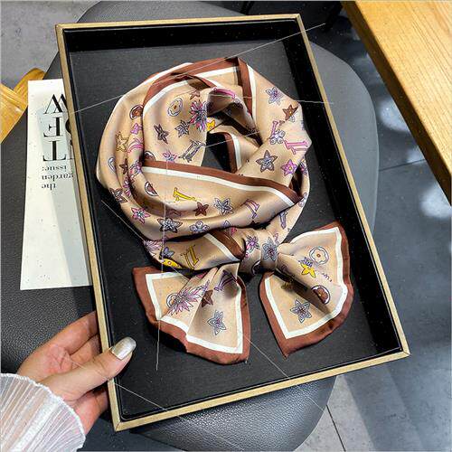 Autumn winter new Korean fashion printing simulation silk sc