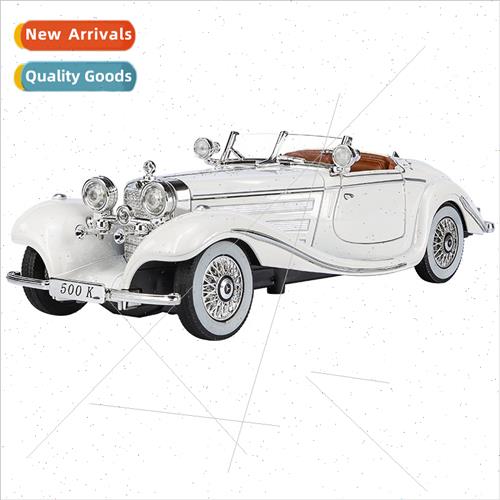 1/24 500K classic car car model sound light boomerang childr