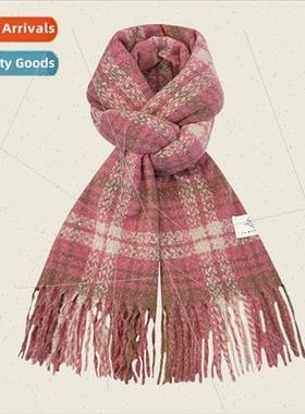 Raspberry pink plaid scarf atmosphere sense retro plaid tass