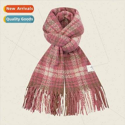 Raspberry pink plaid scarf atmosphere sense retro plaid tass