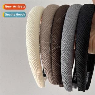 high skull twill hair sponge pleated band French Chopped top