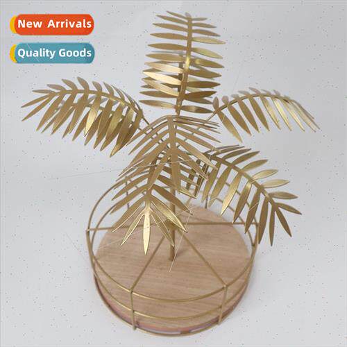 Scandinavian mple Creative Modern Iron Small Table Lamp ght