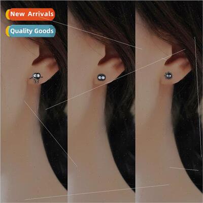 Small cinderblock earrings creative Korea  cartoon big eyes