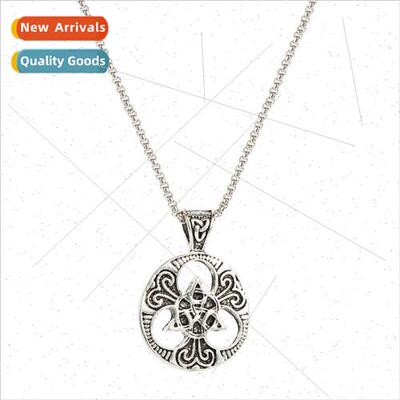 Fashion ethnic hollow carved flowers disc necklace women vin