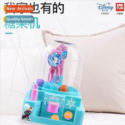 One hundred percent Frozen 2 mini candy machine scratching m