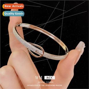 bracelet out cold wind hun Zirconia simple hollowed