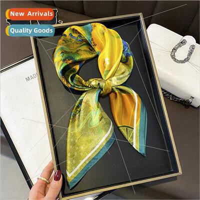 Retro thousands miles rivers mountains painting mulberry sil