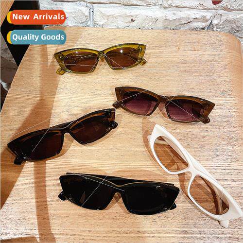 Cat eye sunglasses female round face small face retro HK sun