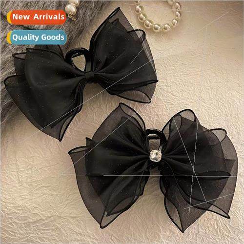 Black diamond bow grab clip female senior sense at large in