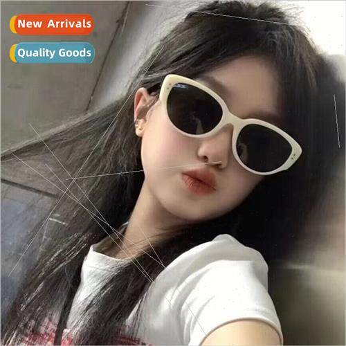 Retro cat eye niche sunglasses ins sunglasses women UV prote