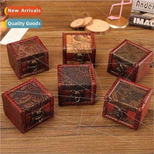 Antique Small Square Box  Retro Wooden Wedding Candy Storage