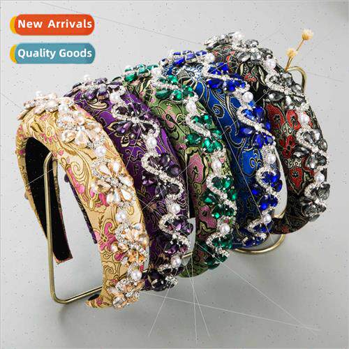Hair bands women Europe fashion embroidery headband high sku