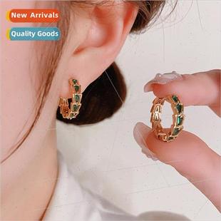 fresh green zirconia Summer female fashion earrings nich new