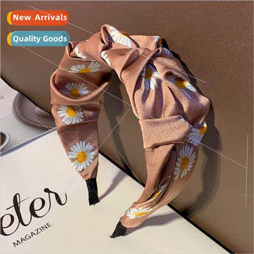 Hair bands female simple Korean daisy headband sweet pressur