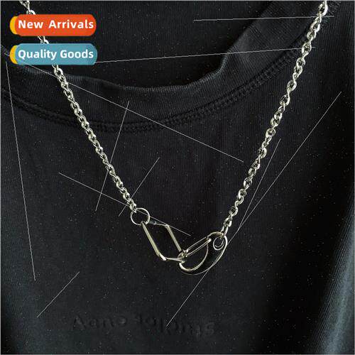 Europe classic tide  men women pendant square hip hop bouncy